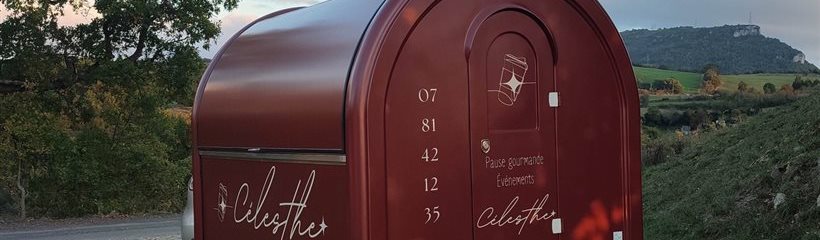 Personnalisation adhésive du Food Truck « Célesthe »