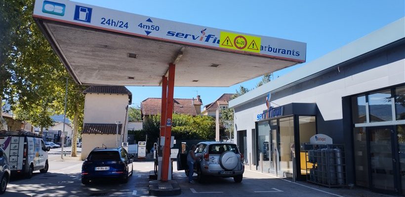 Signalétique, urgence, haute visibilité, panneau d'information, enseigne