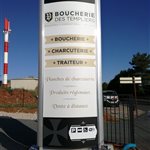 Imprimerie Ixthus - Millau - Signalétique et plaque plexi - Totem - Aveyron